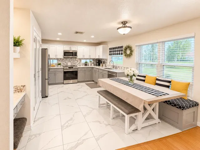 Residence photo 9