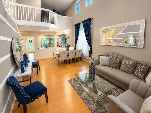 Residence photo 23
