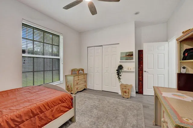  Residence photo 35