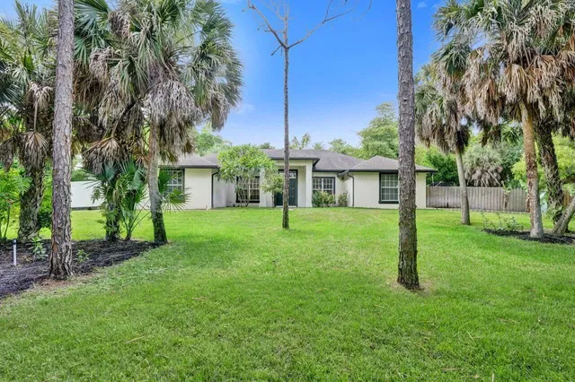  Residence photo 44