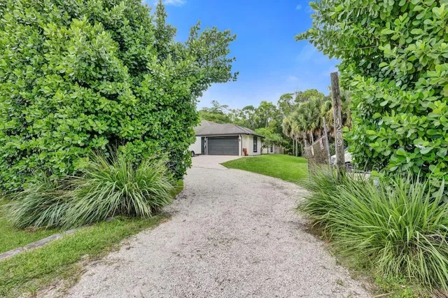  Residence photo 47