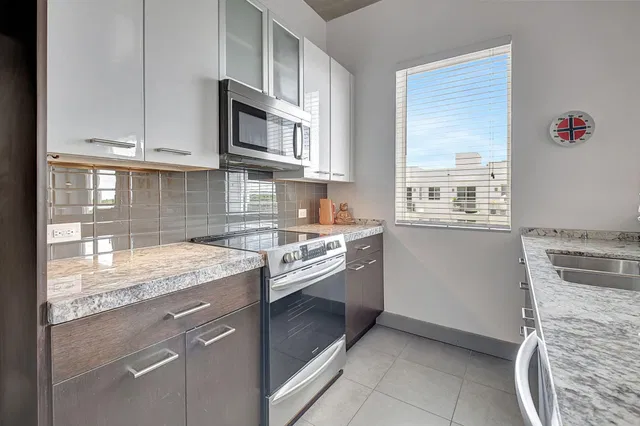 The Mark Downtown Delray Beach Unit 402 photo 12