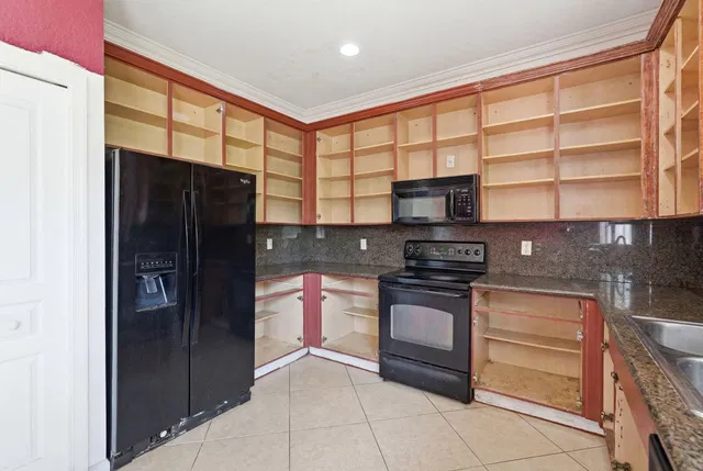Residence photo 9