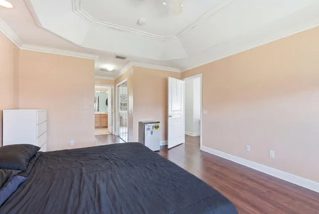 Residence photo 19