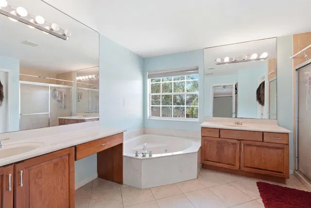 Residence photo 20