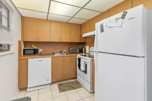 Residence photo 5