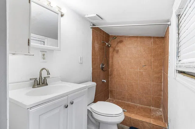Residence photo 6