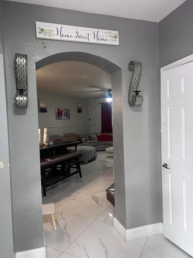 Residence photo 32