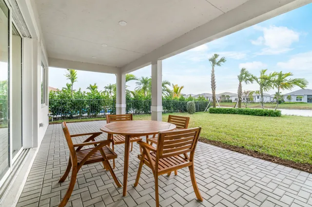 Avenir Residence photo 18