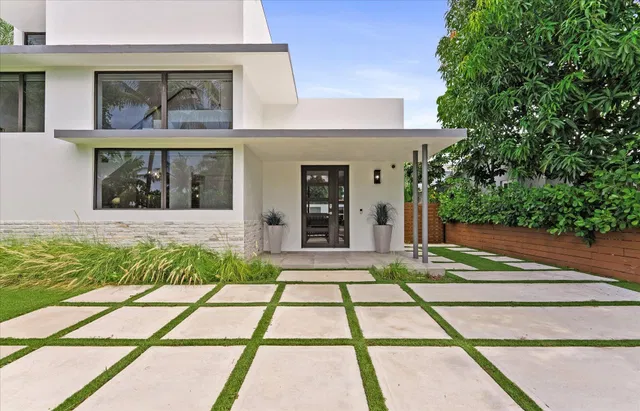 Old Northwood Residence photo 7