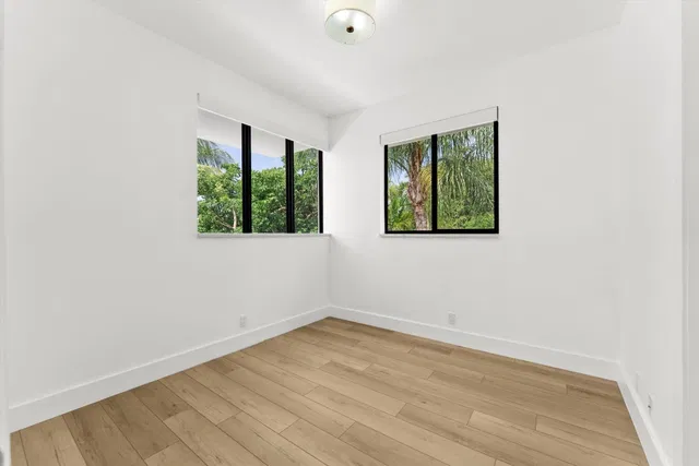 Old Northwood Residence photo 38