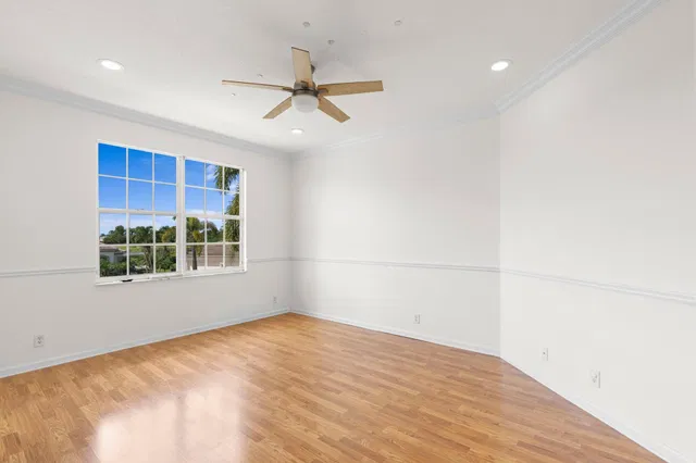 Residence photo 51