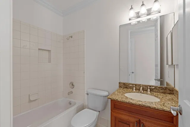 Residence photo 52