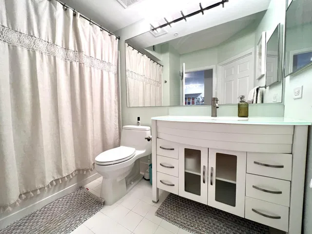 Unit 3307 photo 26