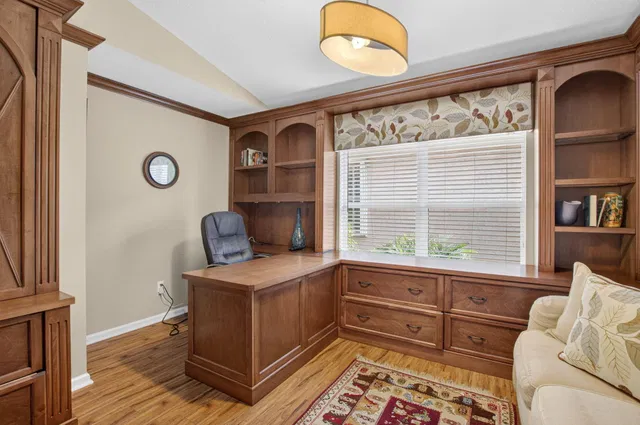 Residence photo 9