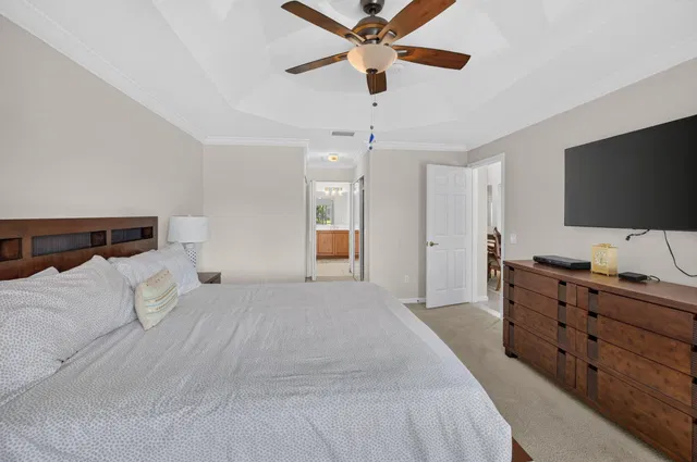 Residence photo 30
