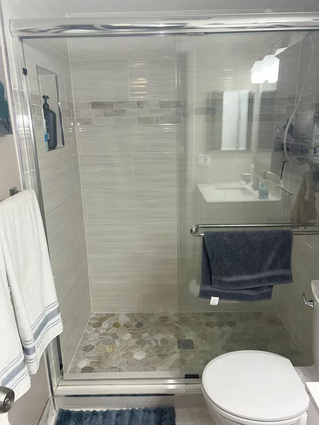 Unit C1 photo 23