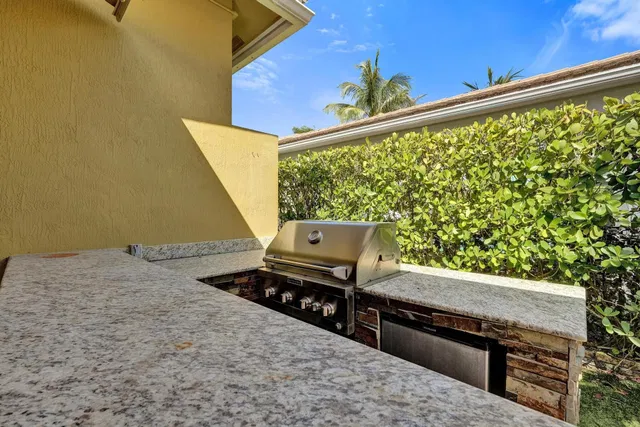 Botanica Residence photo 81