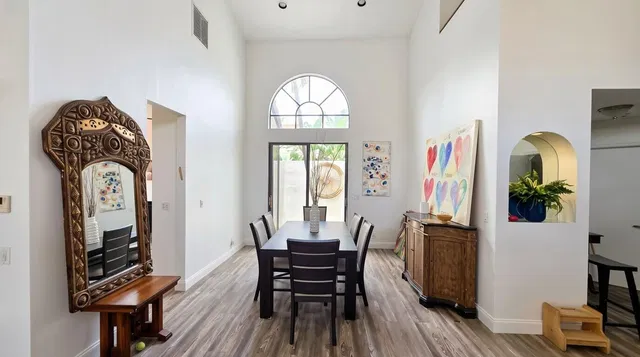 Residence photo 6