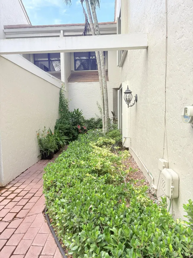 PGA National Palm Beach Gardens Residence photo 37