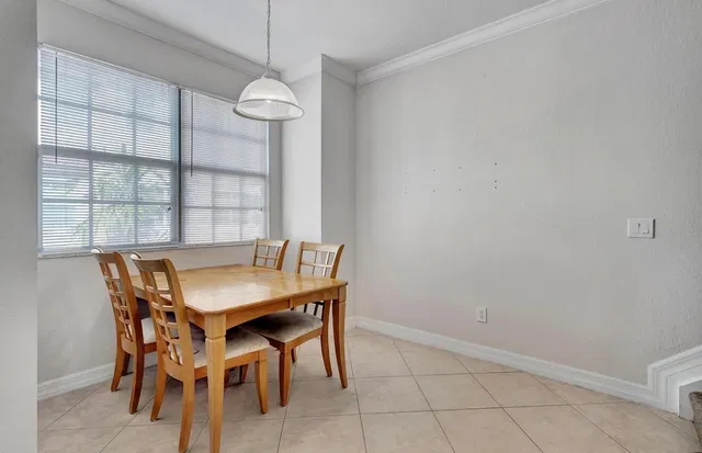 Residence photo 11