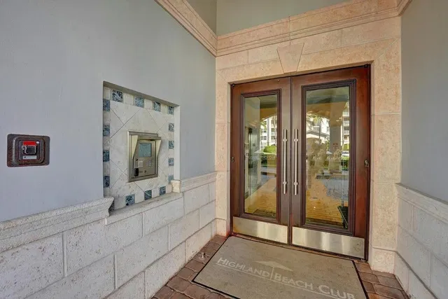Unit 603 photo 14