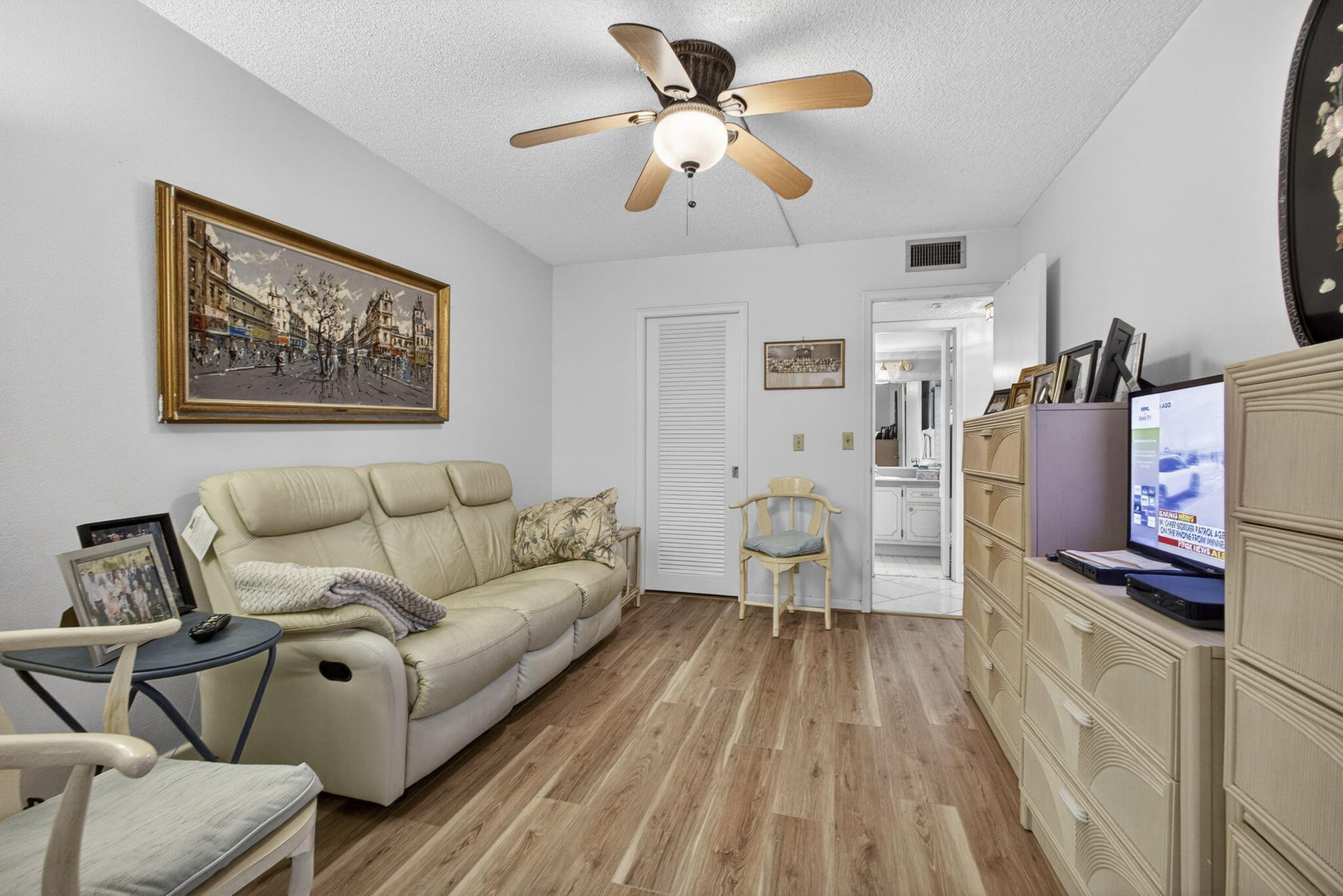 Residence photo 11