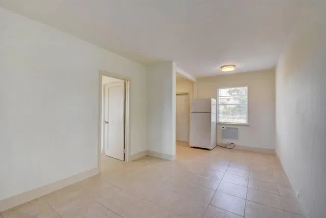 Old Northwood Unit B photo 9
