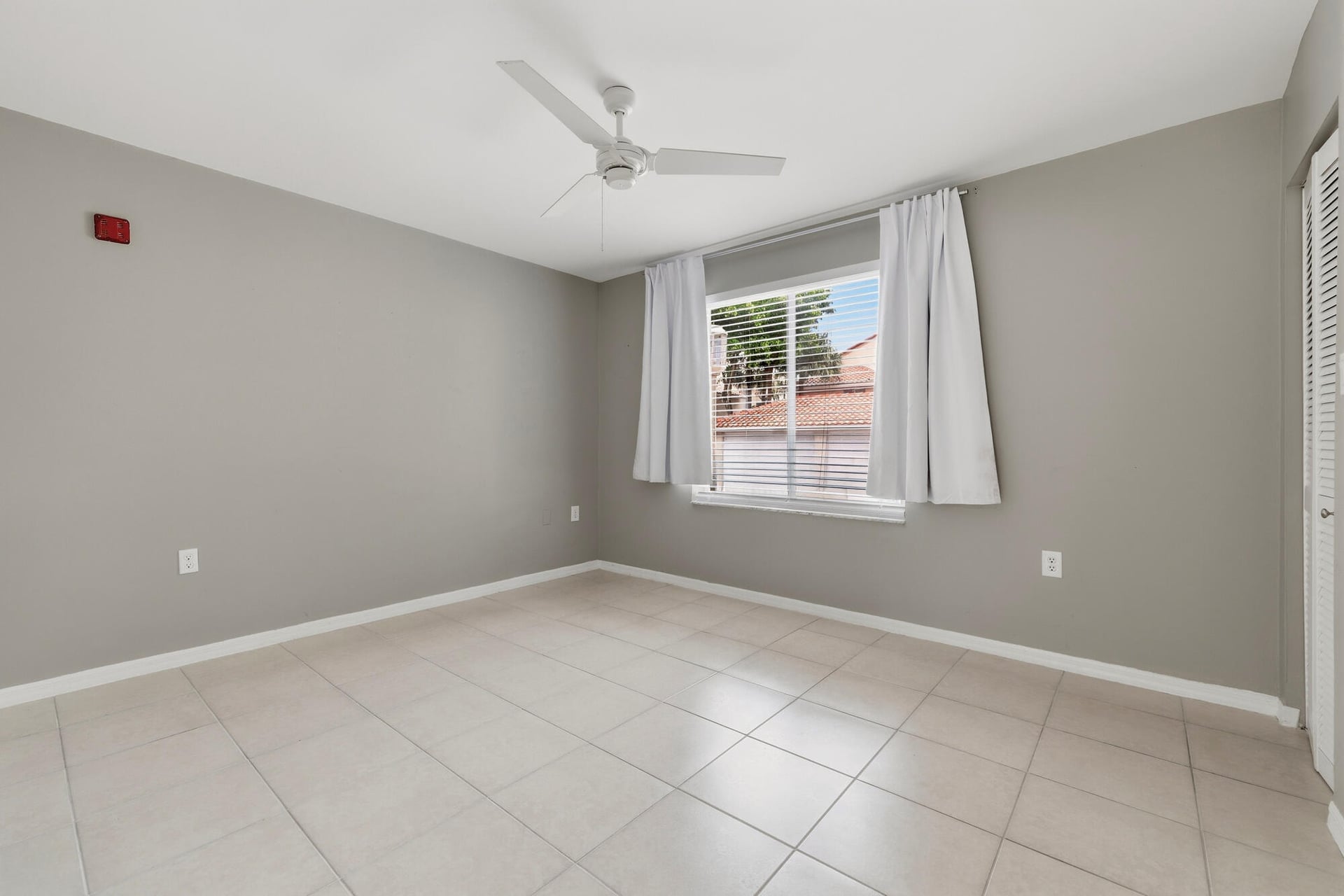 Residence photo 11