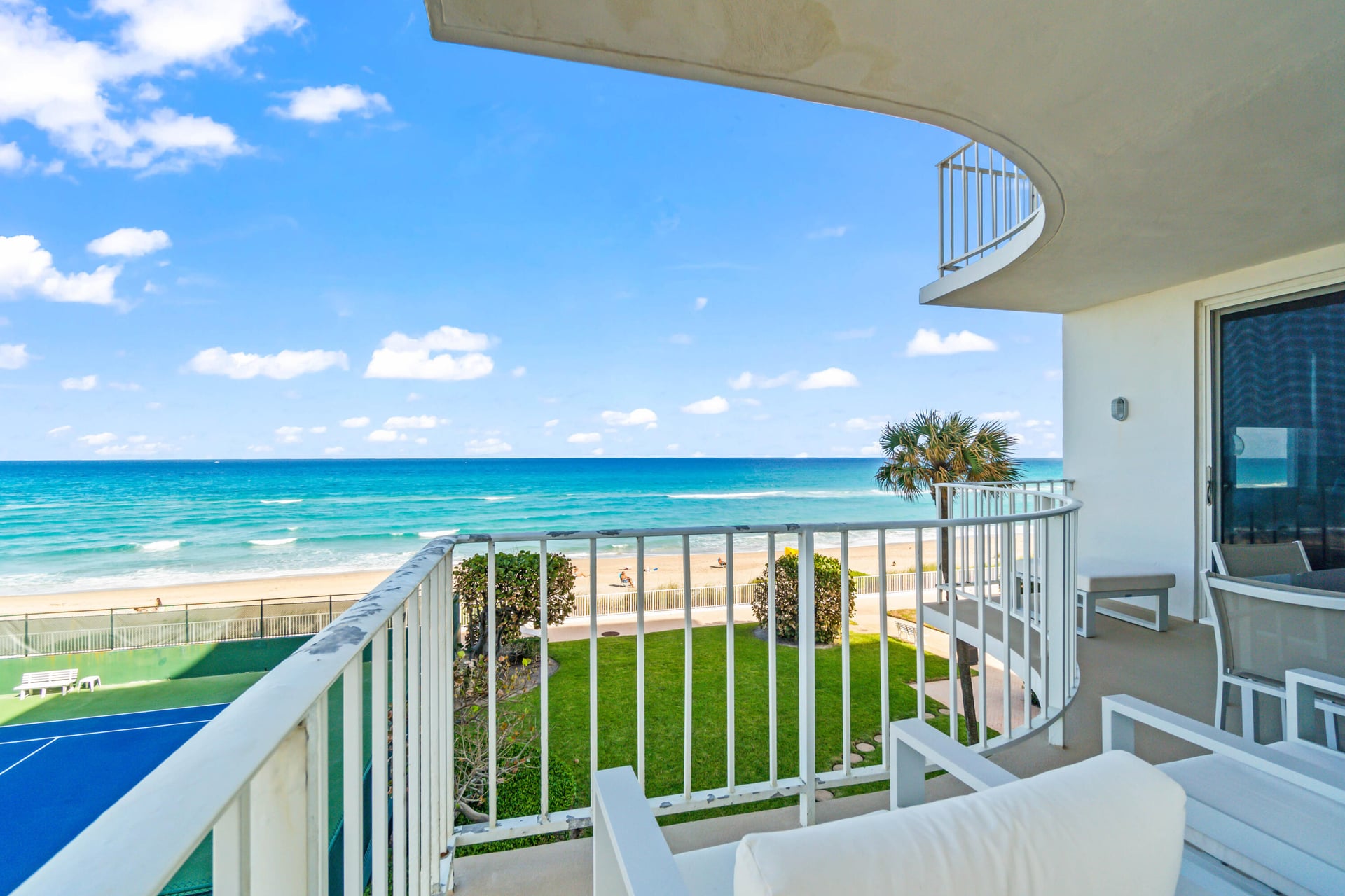 2295 S Ocean Palm Beach Unit 425 photo 24