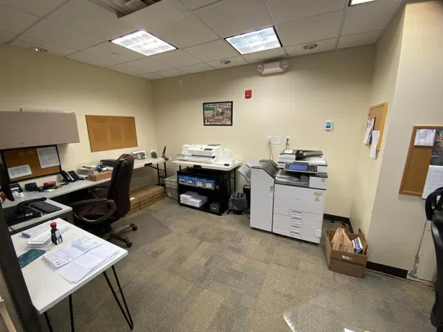 Unit 304 photo 11