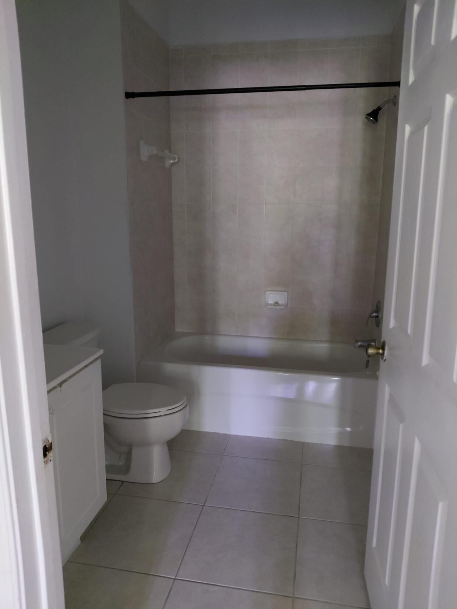 Residence photo 6