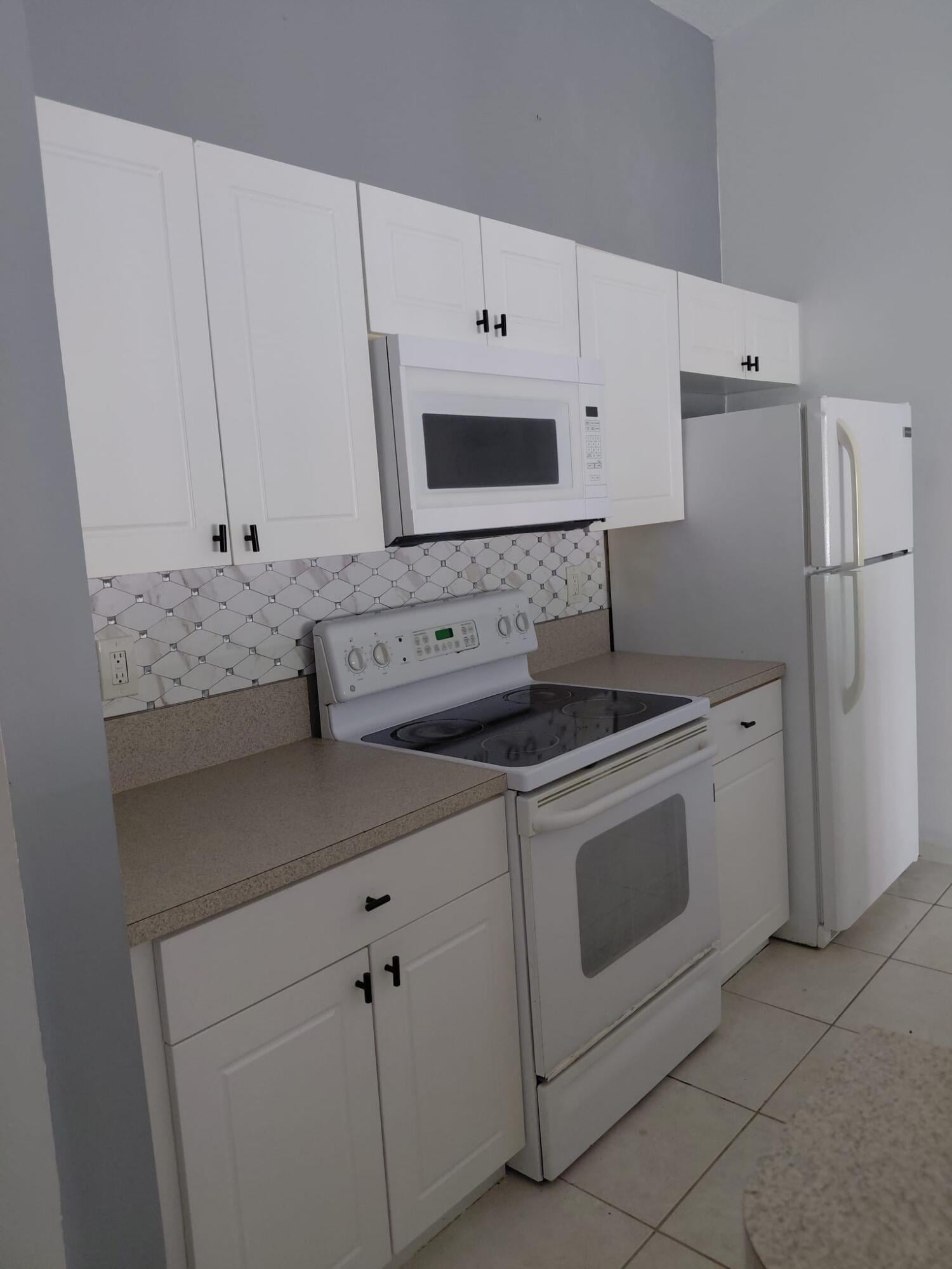 Residence photo 8