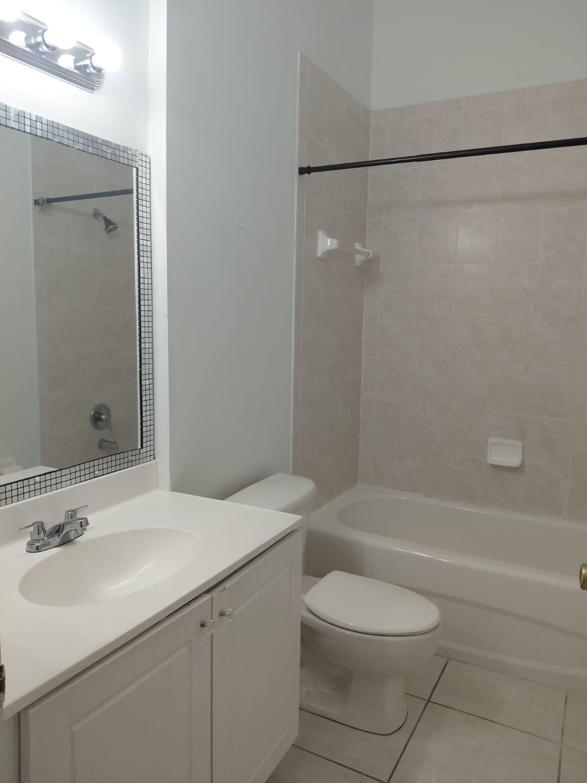 Residence photo 17