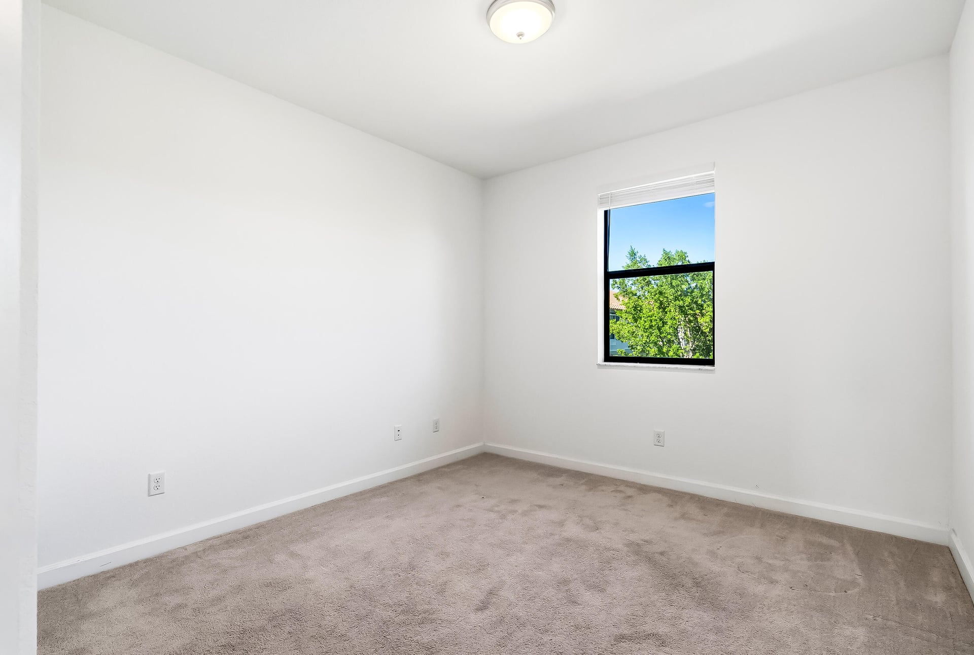 Residence photo 20