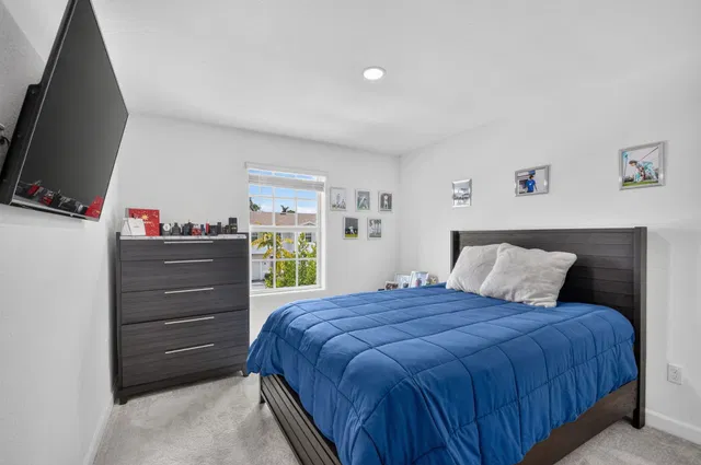 Residence photo 23