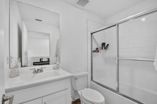 Residence photo 26