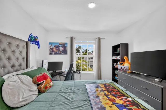 Residence photo 27