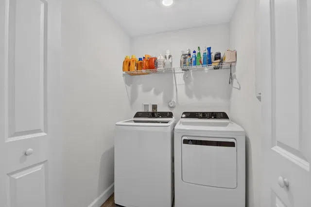 Residence photo 39