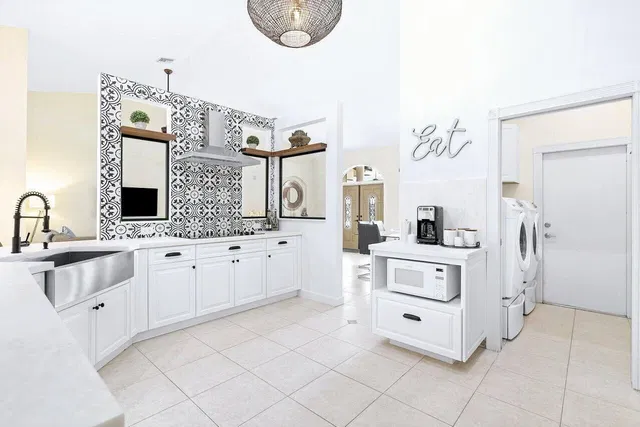Residence photo 10