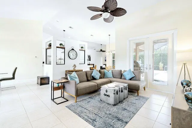 Residence photo 14