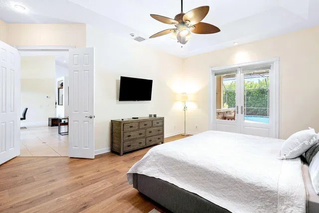 Residence photo 26