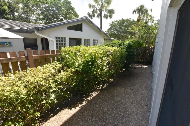 Unit C photo 6