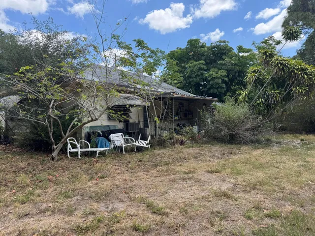 Residence photo 10