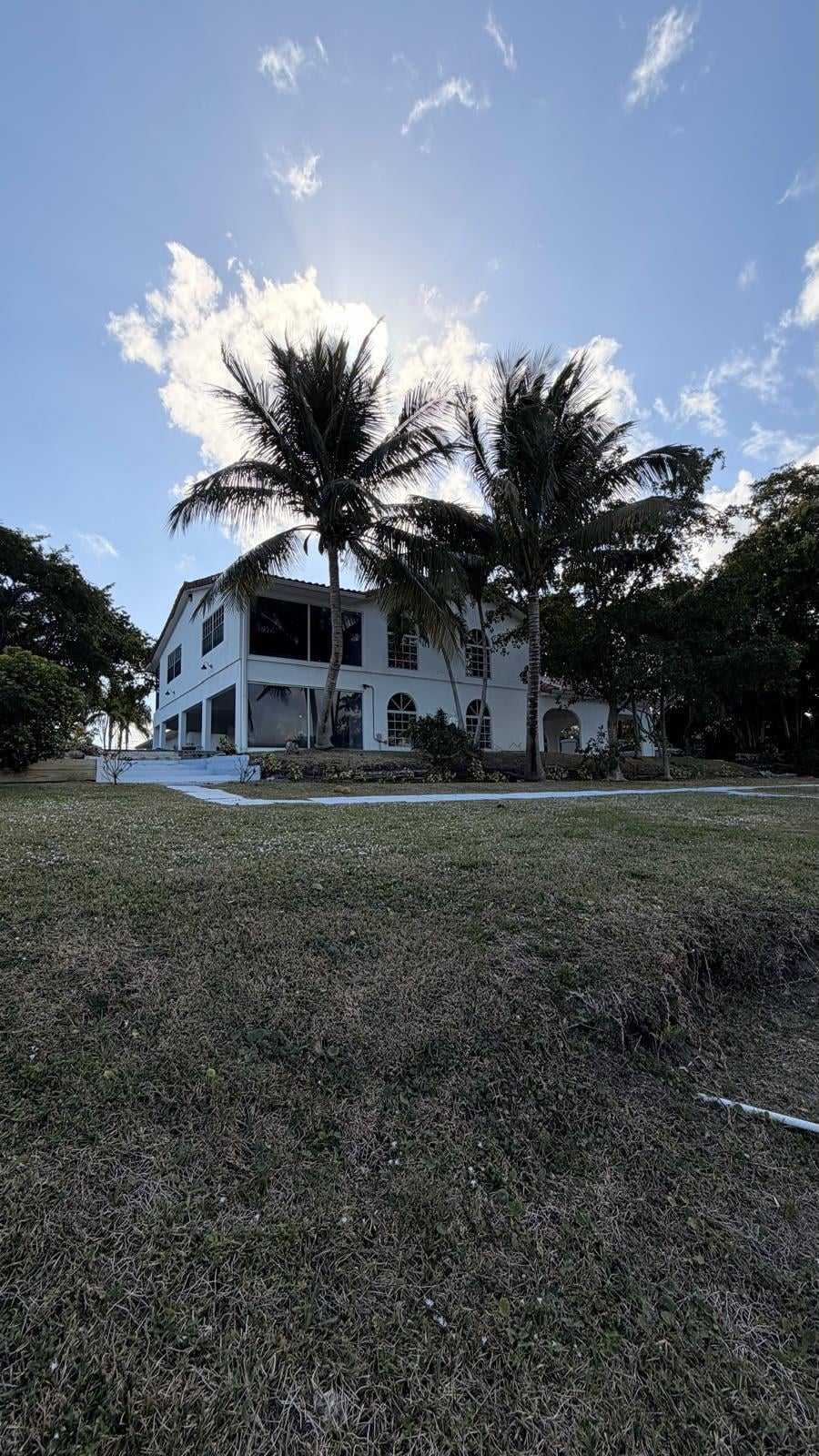 Residence photo 3