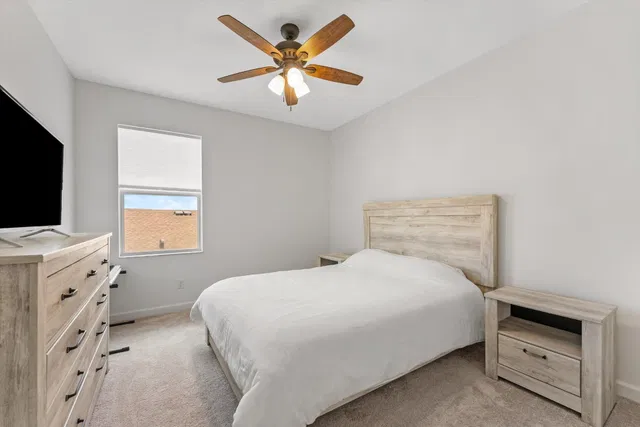  Residence photo 26