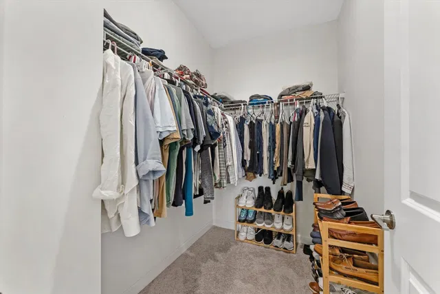  Residence photo 36