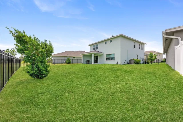 Residence photo 42