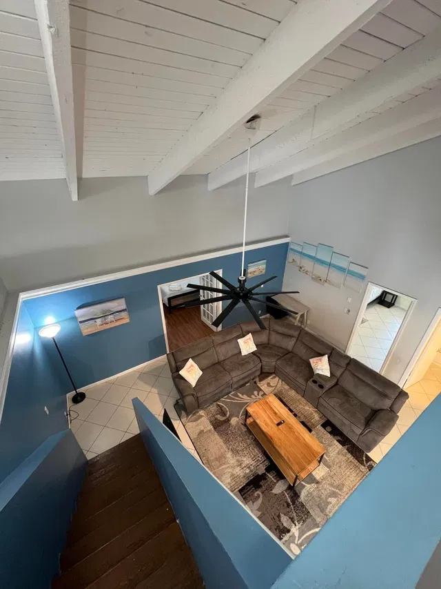 Residence photo 25
