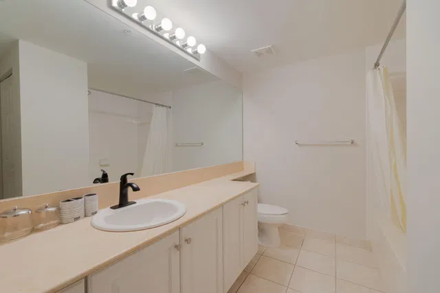 Residence photo 14